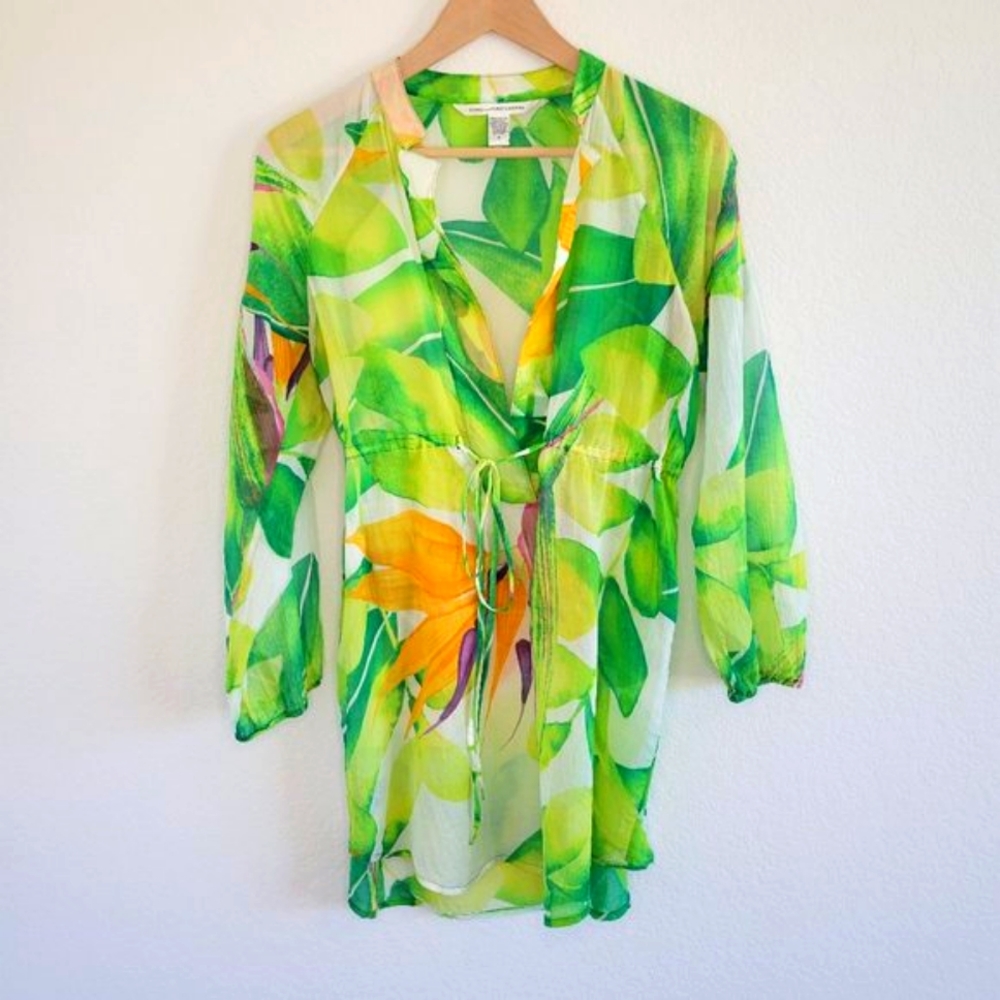 Diane Von Furstenberg Tropical Plunging Blouse Size 6